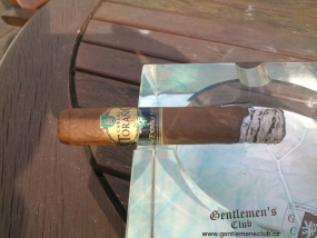 Carlos Torano 1959 Exodus Gold robusto-2