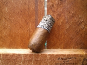 Carlos Torano Loyal Robusto-6