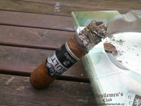 Carlos Torano Vault robusto-3