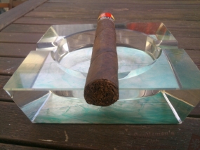 E.P. Carrillo maduro Monumentos