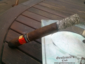 E.P. Carrillo maduro Monumentos