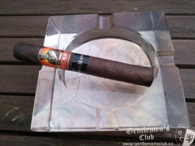 Gurkha Doble Maduro Toro