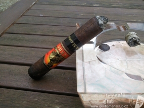 Gurkha Doble Maduro Toro