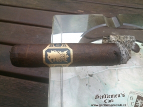 Liga Privada Undercrown Gran Toro by Drew Estate