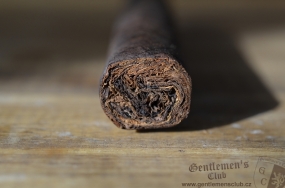 Liga Privada Undercrown Robusto