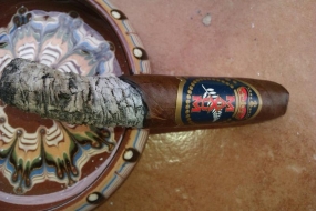 Maxum Belicoso