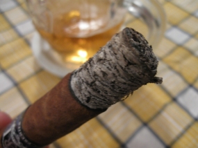 Reyes Family Premier Robusto