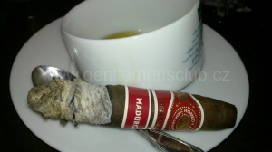 Romeo y Julieta - Reserva Maduro Amore