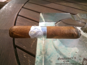 Sencillo Platinum Short Churchill