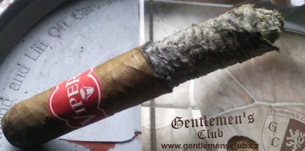 Doutníky Gurkha Viper Churchill Natural 