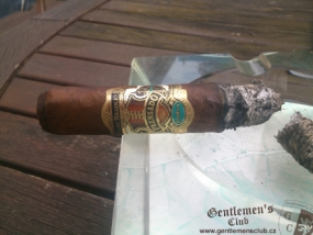 Alec Bradley Prensado Gan Toro-4